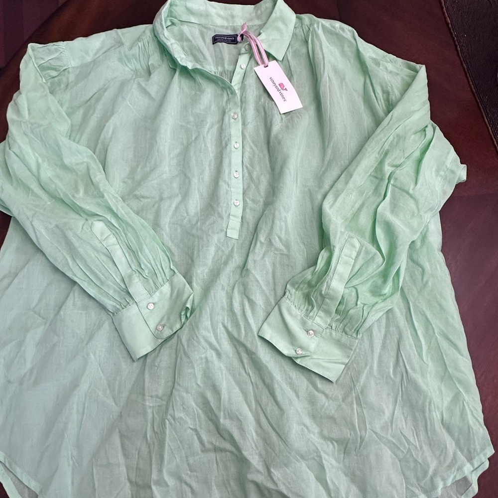 NWT Vineyard Vines Mint Green Lightweight Popover Button Blouse Shirt Medium